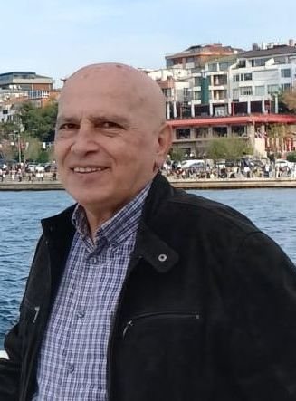 V. Senihi KİTAPÇI